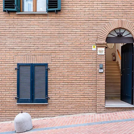 La Terrazza House Holiday home *